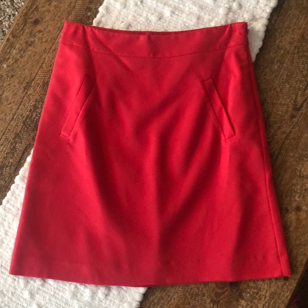 Hot Pink Pencil Skirt 💛 just above the knee